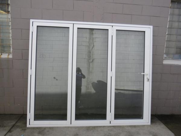 Fluctuation in aluminum curtain wall price 