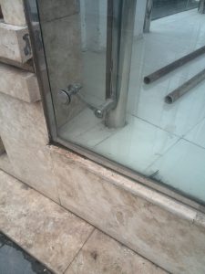 glass railing design for balcony in india