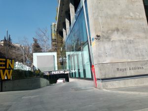 Glass profile facade design