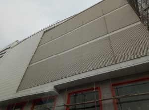Aluminium facade louver profile