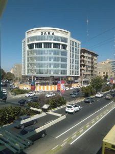 Unitised curtain wall construction advantage or disadvantages