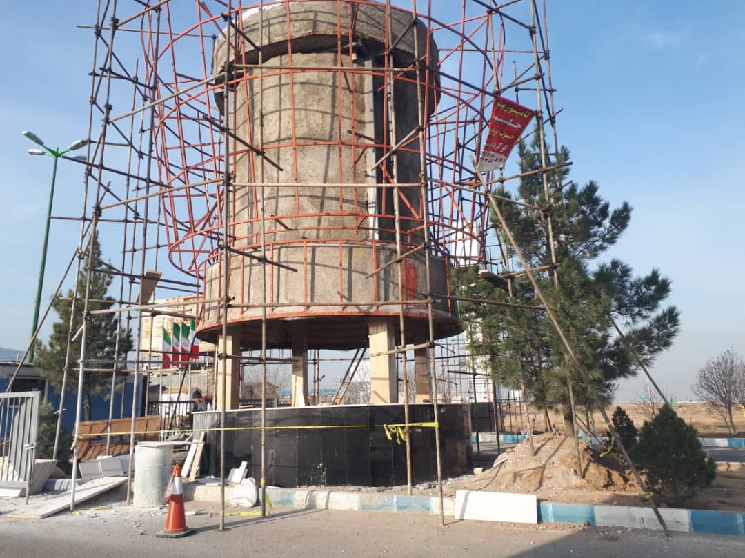 What is the price of wall glass panels Valid