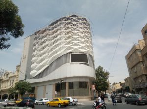 How much are louver windows price in Nigeria