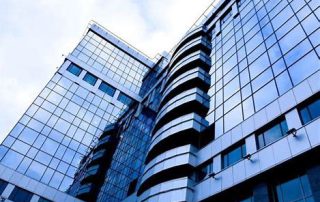 Design and implementation of modern glass building facades in Canada