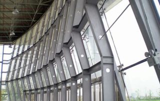 Types of curtain wall glass façade implementation methods