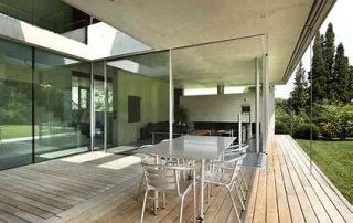 How much does an exterior glass wall cost