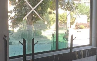 Which Companies Provide Guaranteed Curtain Wall Installation?